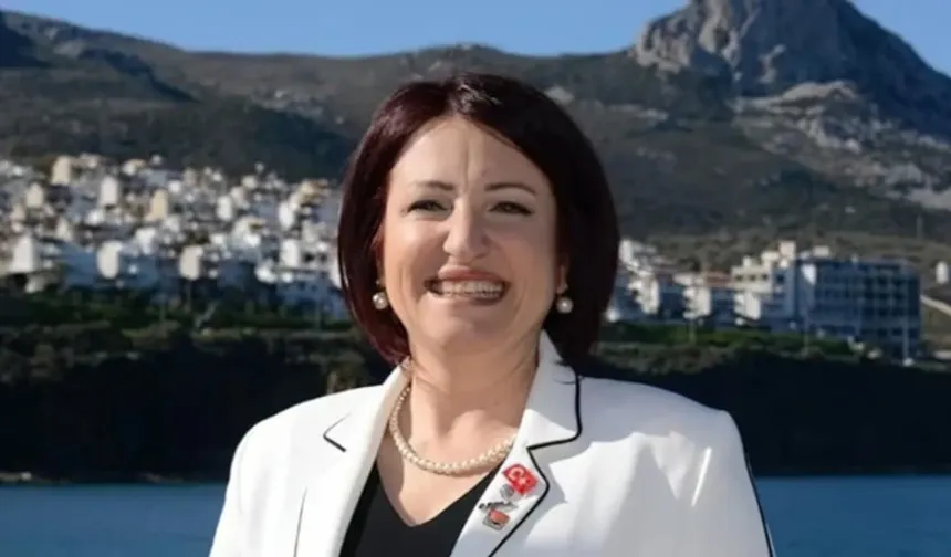 Karaburun Belediye Başkanı İlkay Girgin Erdoğan, Yeni Parti'den  Ayrıldı