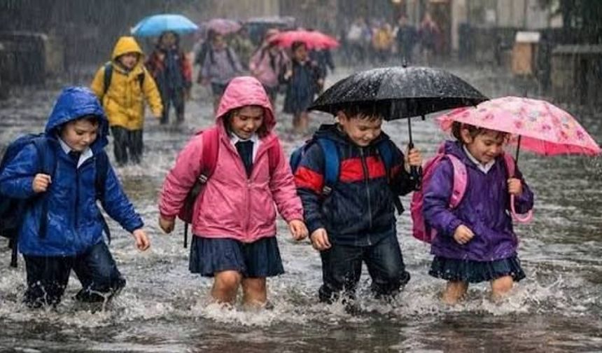 İstanbul’da Şiddetli Yağış Nedeniyle Bazı Eğitimlere 2 Gün Ara Verildi