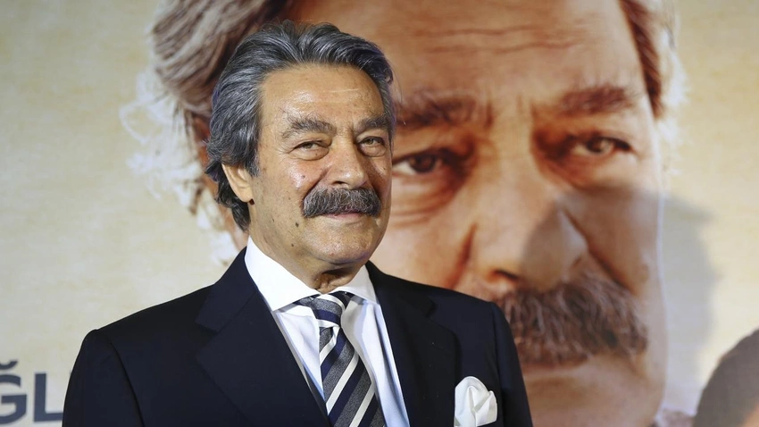 Usta Oyuncudan Kötü Haber! Kadir İnanır Hastaneye Kaldırıldı