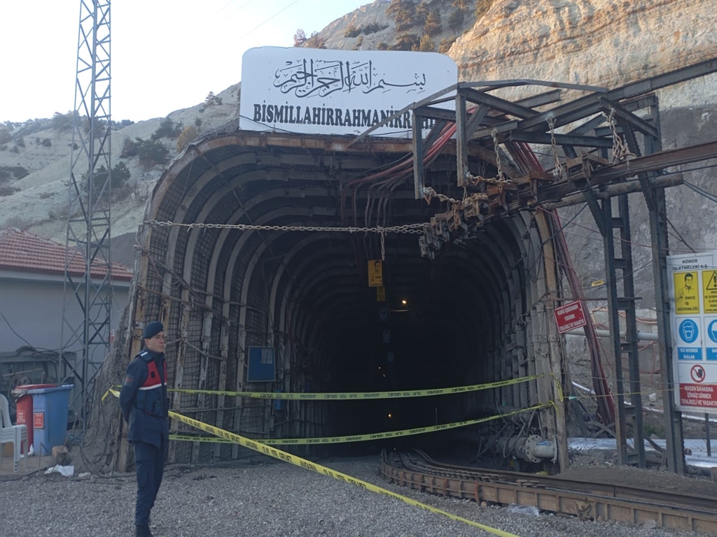 A N K A R A D A C A Y I R H A N M A D E N O C A G I N D A P A T L A 650884 192860