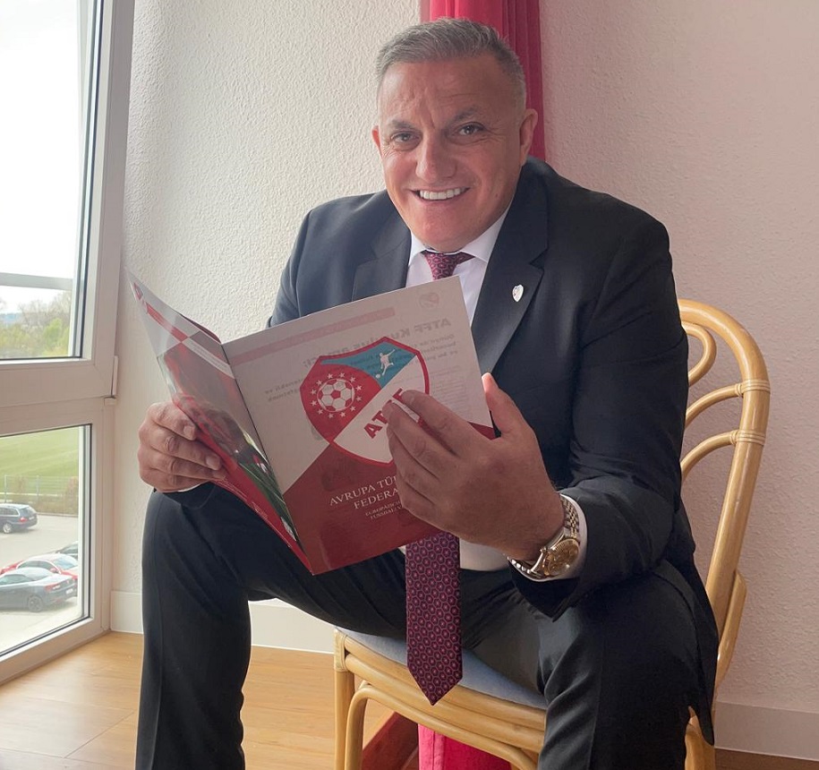 A T F F S T U T T G A R T T A B U Y U K C A P L I B I R F U T B O 650155 192644