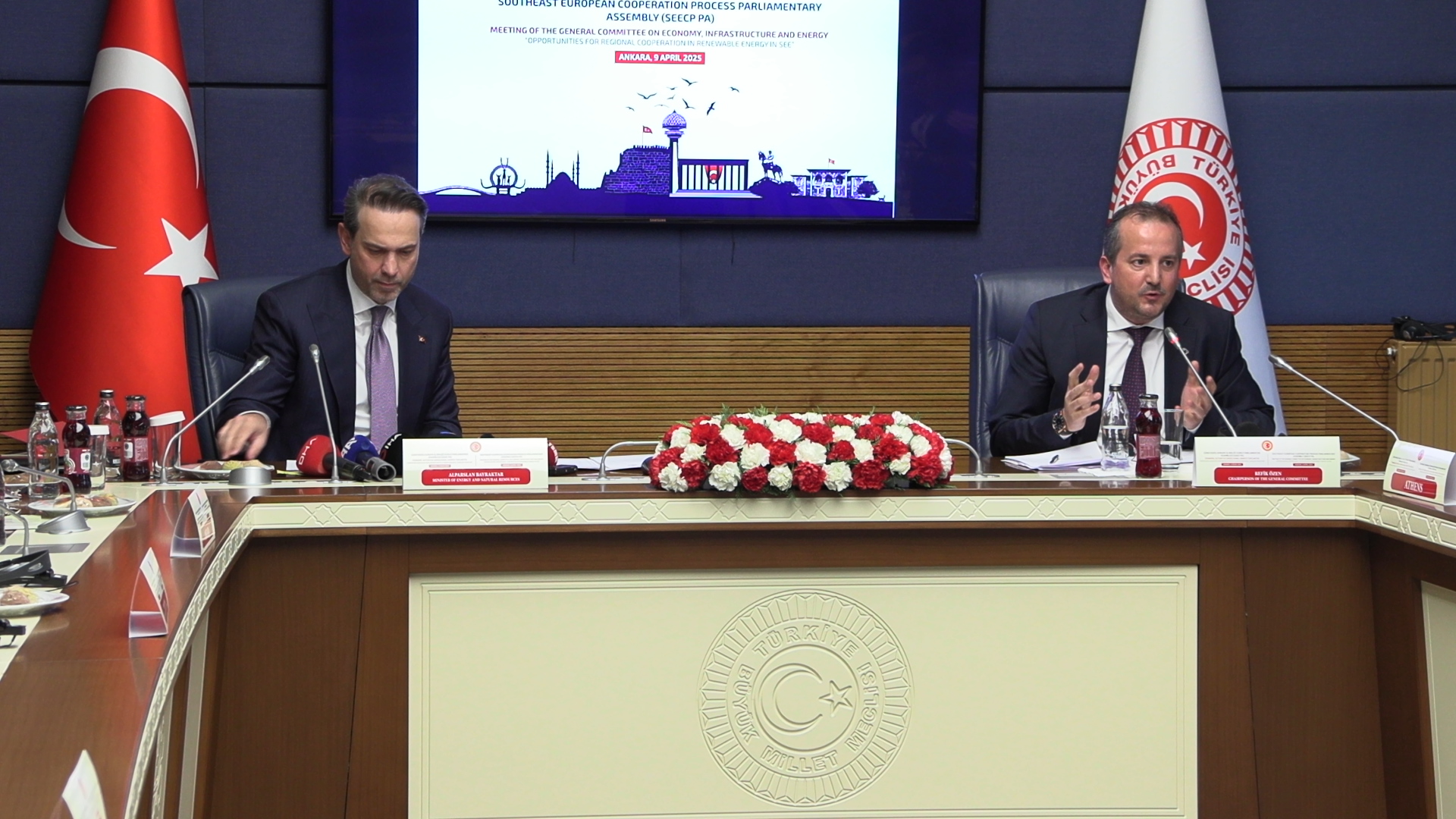 B A K A N B A Y R A K T A R O N U M U Z D E K I S E N E G A Z U R E 649512 192441