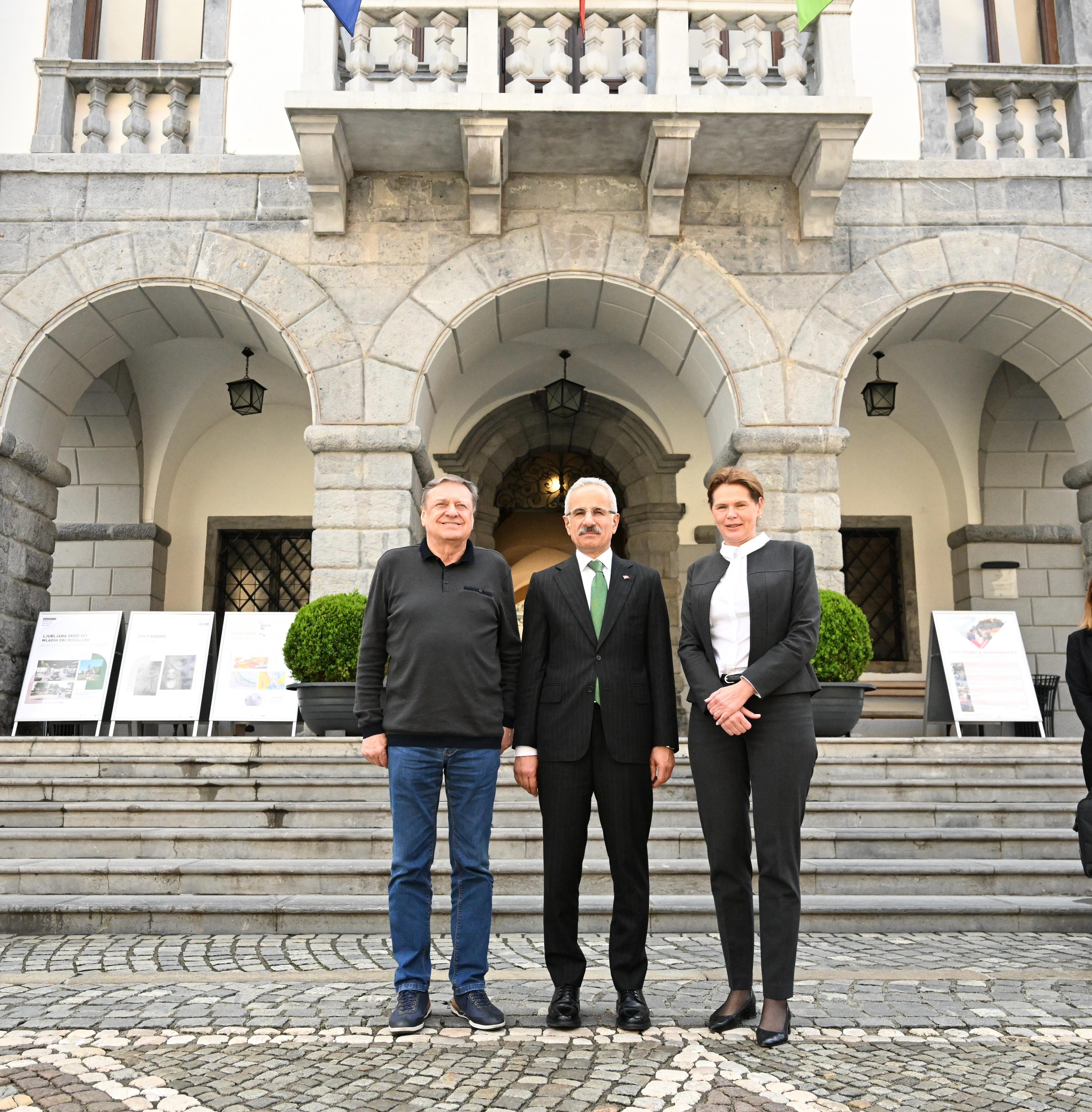 B A K A N U R A L O G L U L U B L I Y A N A B E L E D I Y E B A S K A 662153 196286