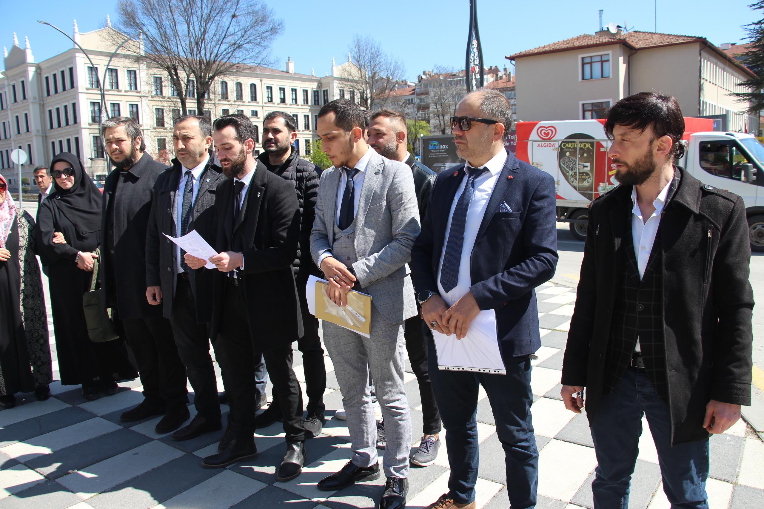 B O L U D A Y E N I D E N R E F A H P A R T I S I U Y E L E R I N D E 660130 195665