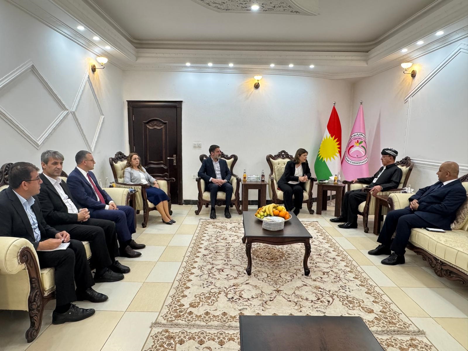 D E M P A R T I D B P V E H D K H E Y E T I N D E N E R B I L Z 671173 198788