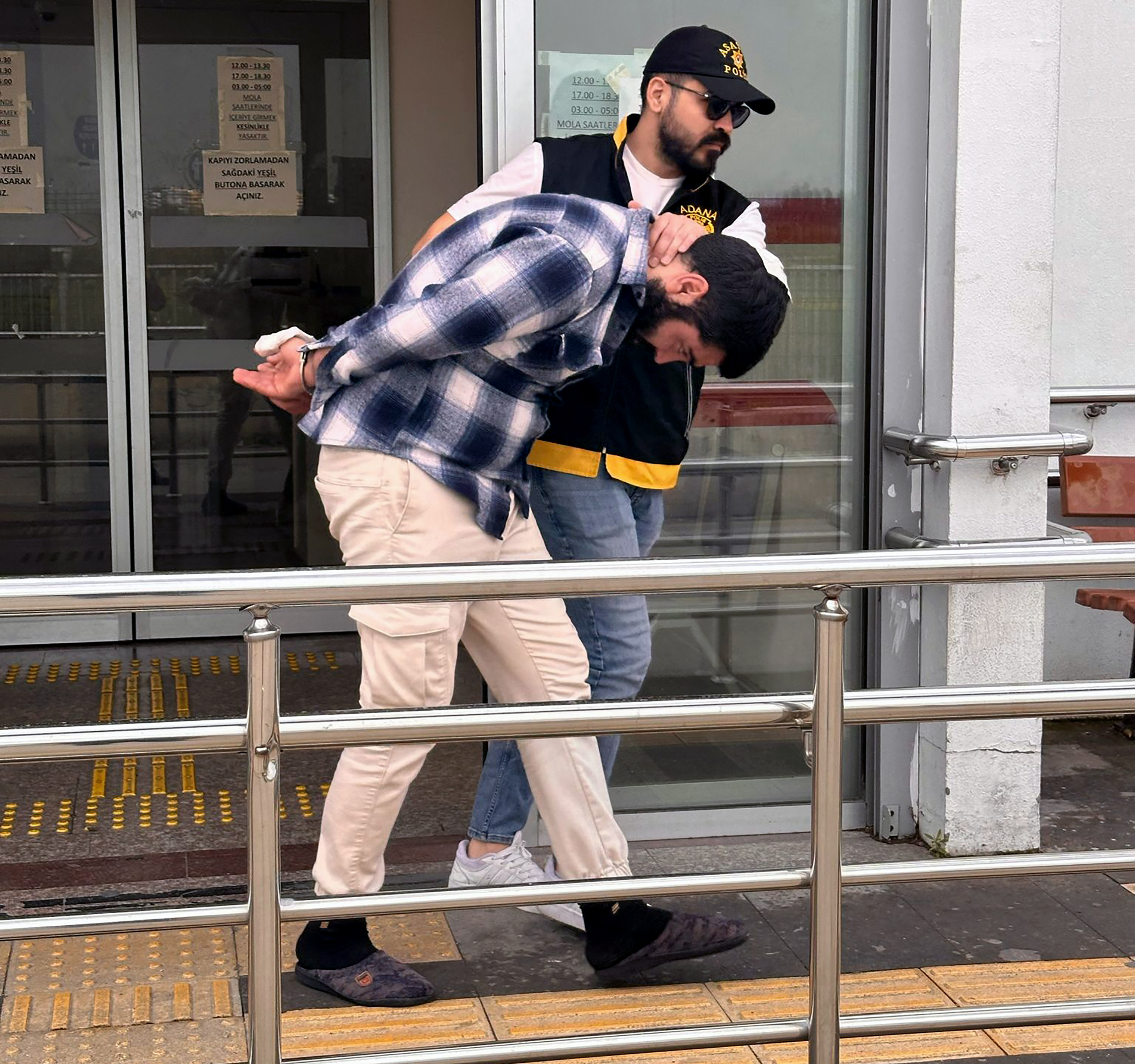 D I G E R K A R D E S L E R I N I O R T A K L I G A K A B U L E T M E Y 647437 191702