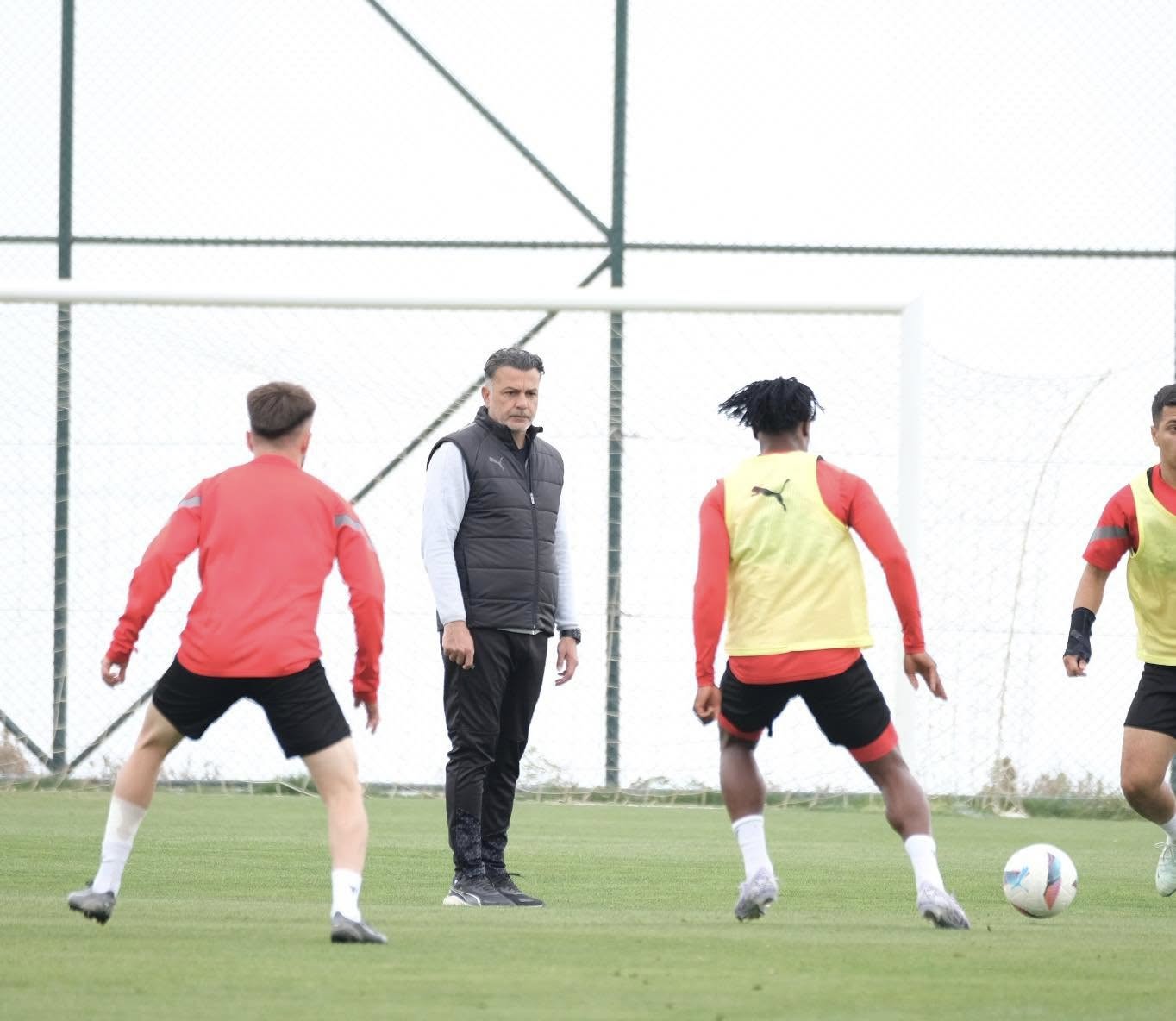 H A T A Y S P O R G A Z I A N T E P F K M A C I H A Z I R L I K L A R 648254 192066