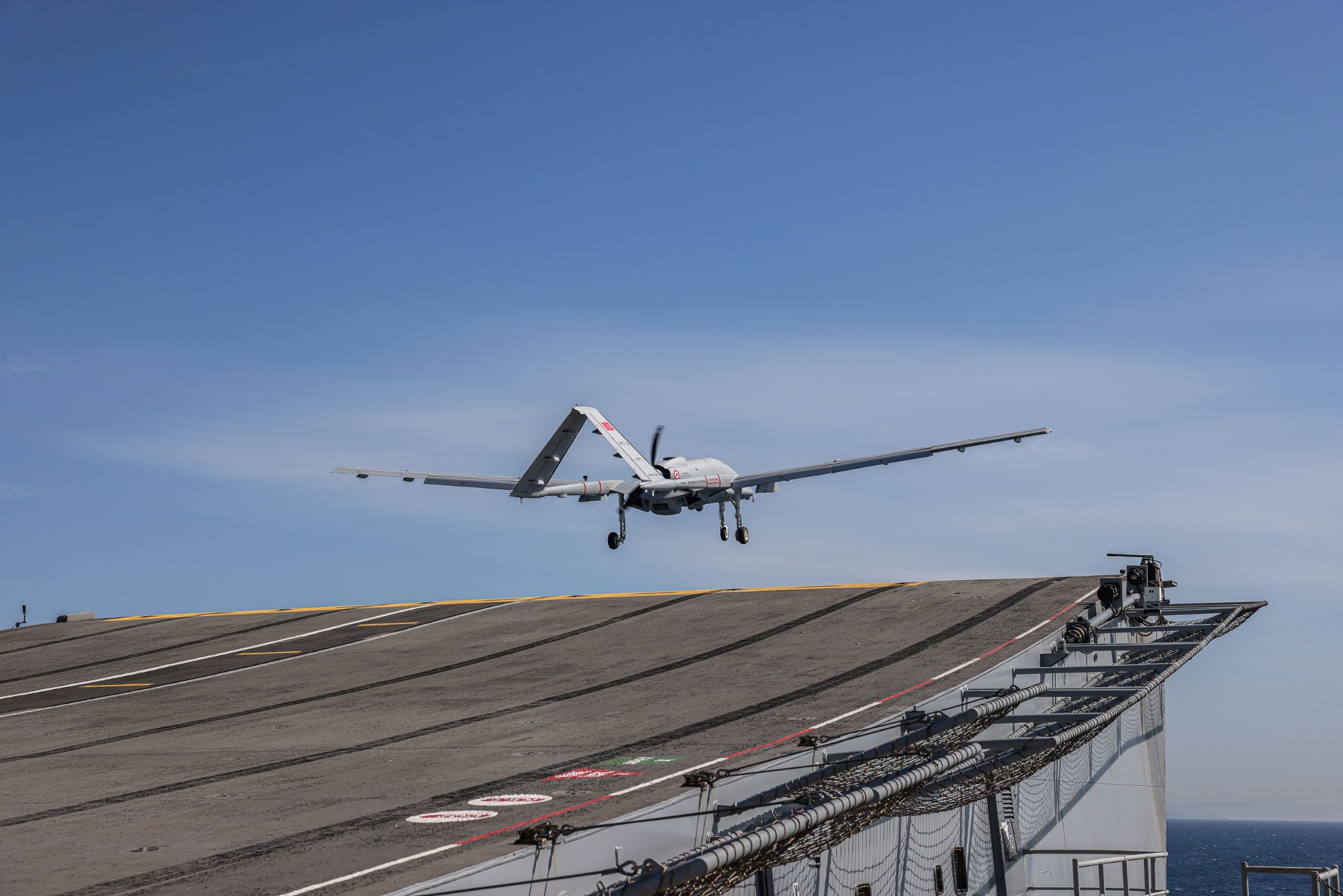 I S T A N B U L B A Y R A K T A R T B3 T E N T C G A N A D O L U 673986 199622