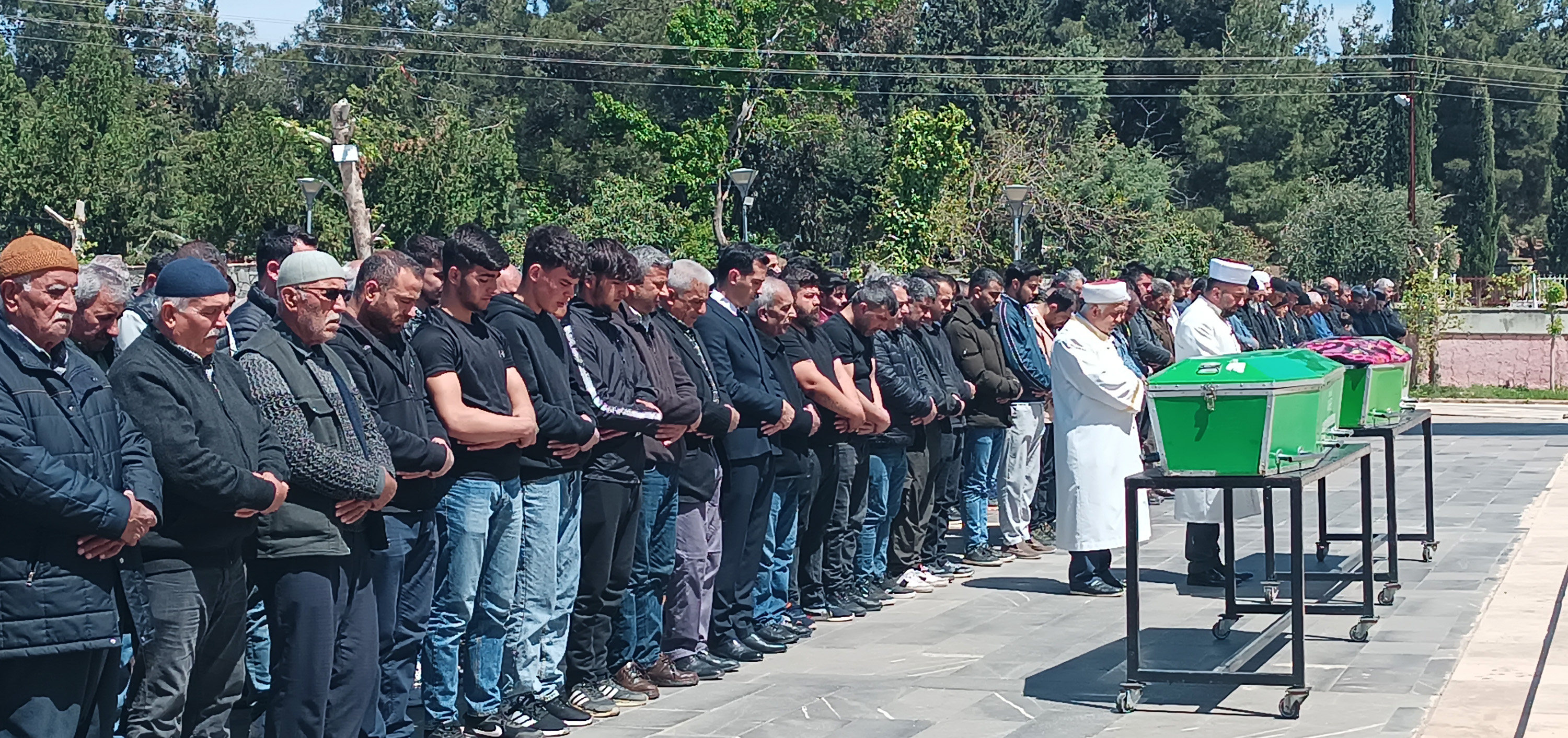 K A Z A D A O L E N A N N E I L E O G L U Y A N Y A N A T O P R A 660575 195785