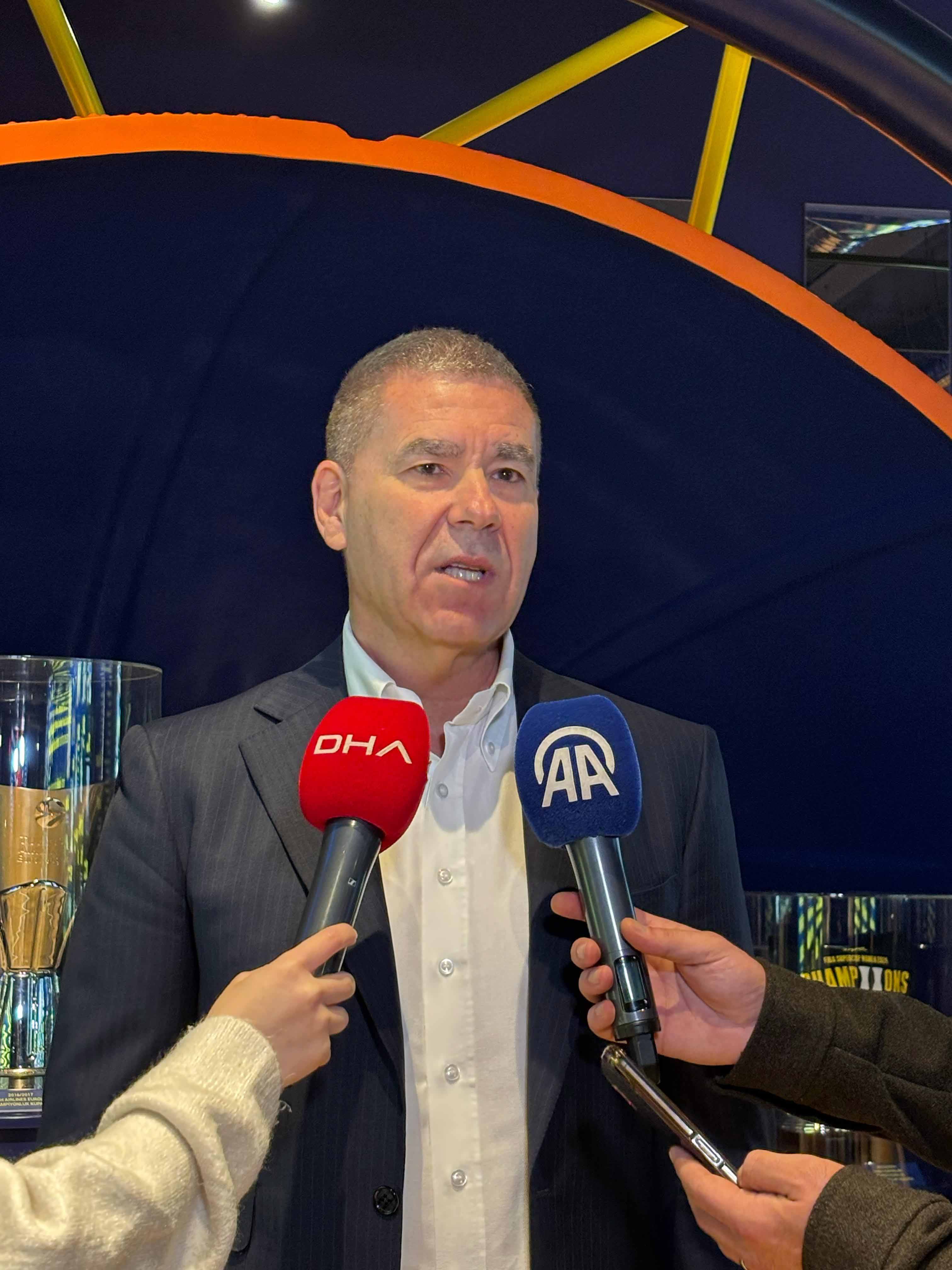 M U S T A F A K E M A L D A N A B A S F E N E R B A H C E K A D I N 647452 191827