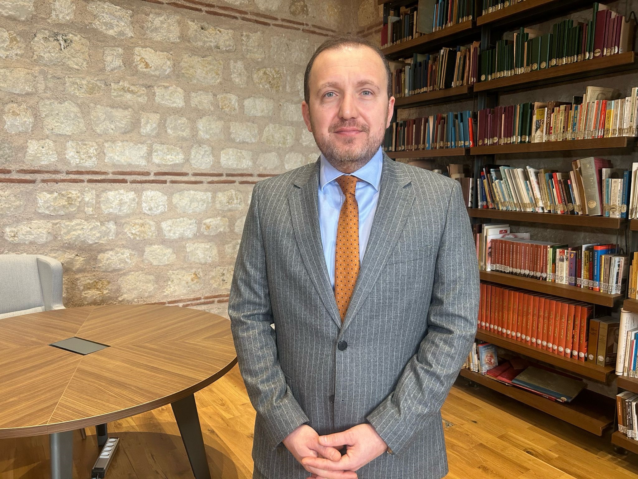 S E H I T M U S T A F A C A M B A Z F O T O G R A F Y A R I S M A S I 659423 195359