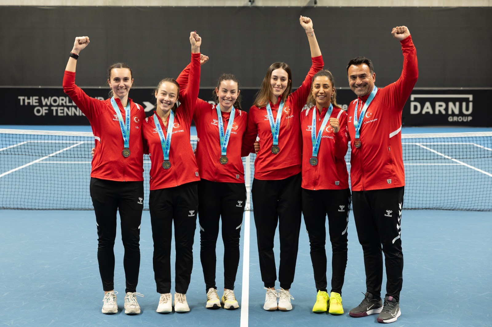 T U R K I Y E A M I L L I K A D I N T E N I S T A K I M I L I T V 659865 195560