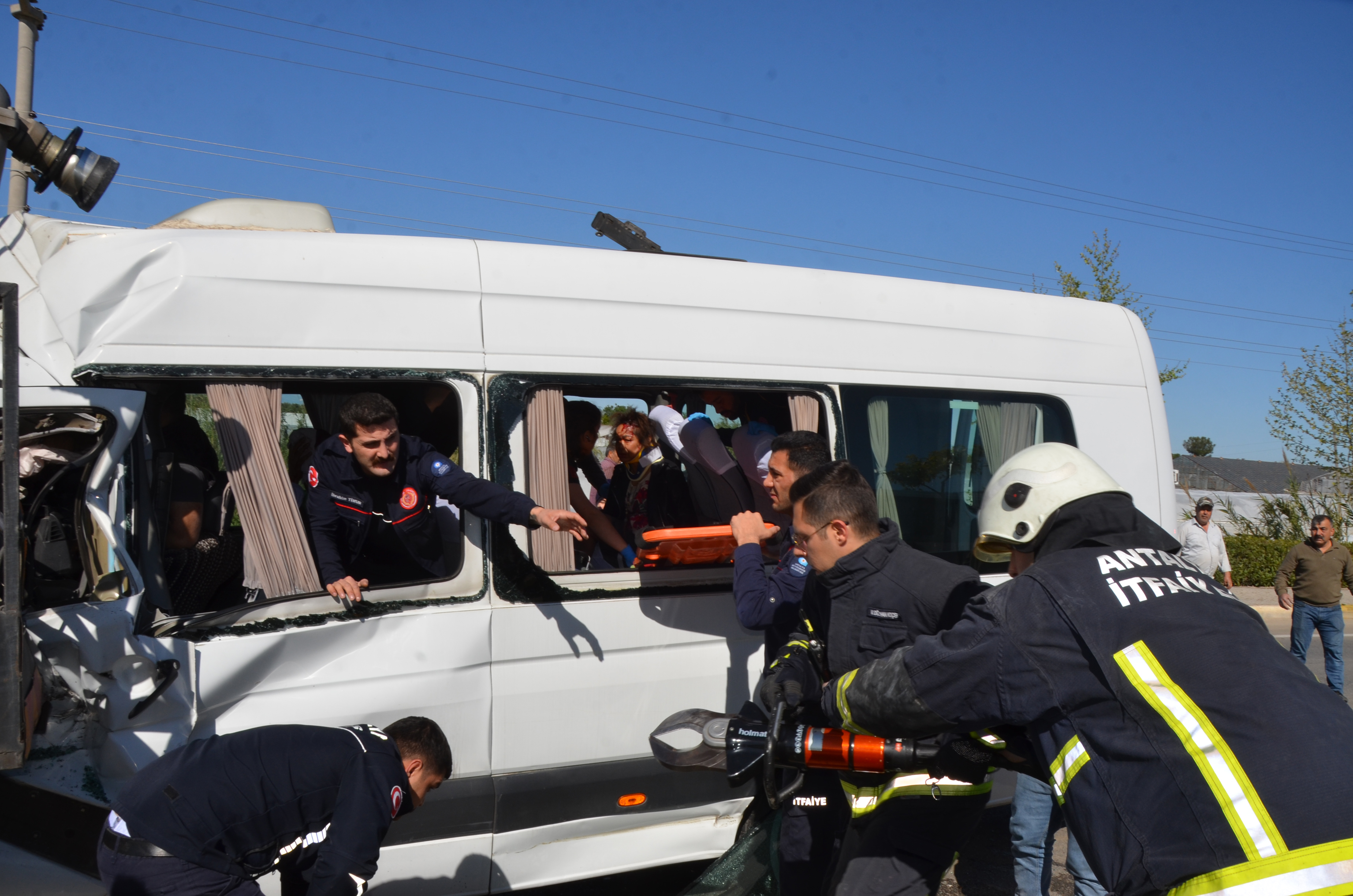 T U R M I N I B U S U S U L A M A T A N K E R I N E C A R P T I 5 660434 195749