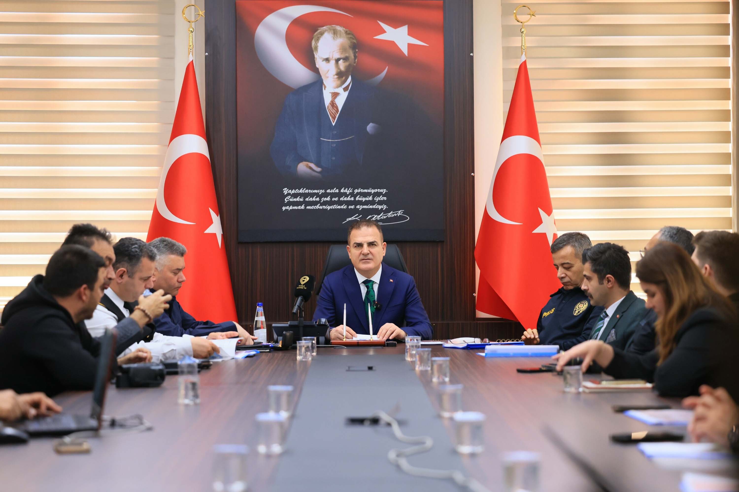 V A L I A K B I Y I K M U G L A D A 526 T U R I Z M I S L E T M 664173 196914