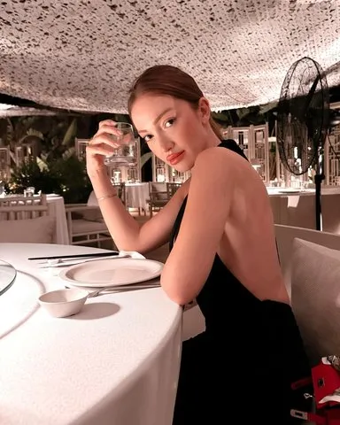 0X0 Ben Cirkin Bir Kiz Degildim Demisti Diyen Danla Bilicin Eski Hali Tekrar Gundeme Geldi Estetiksiz Fotograflari 1742372517561