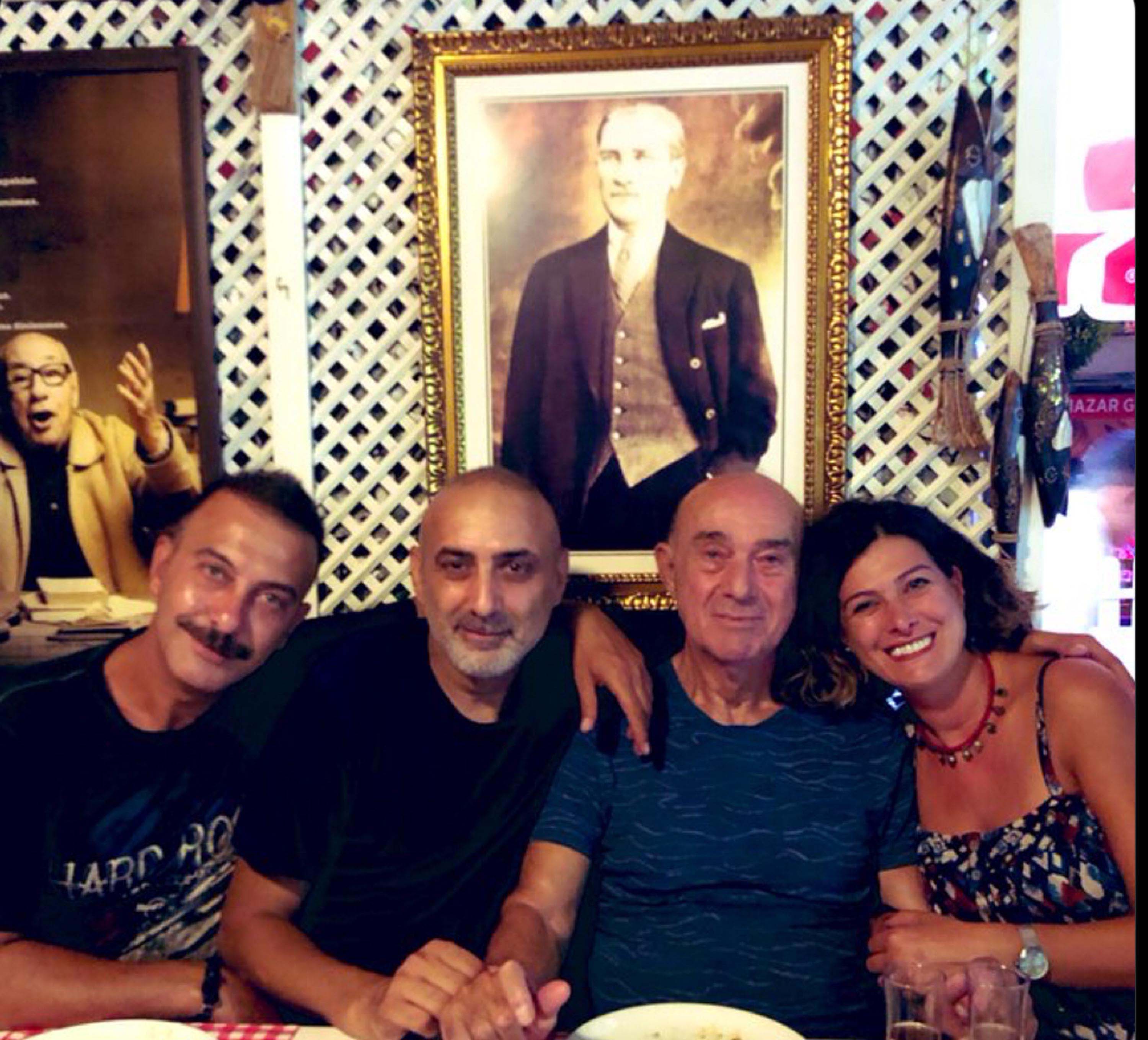 A C I H A B E R I S E T T E A L D I 717312 212161