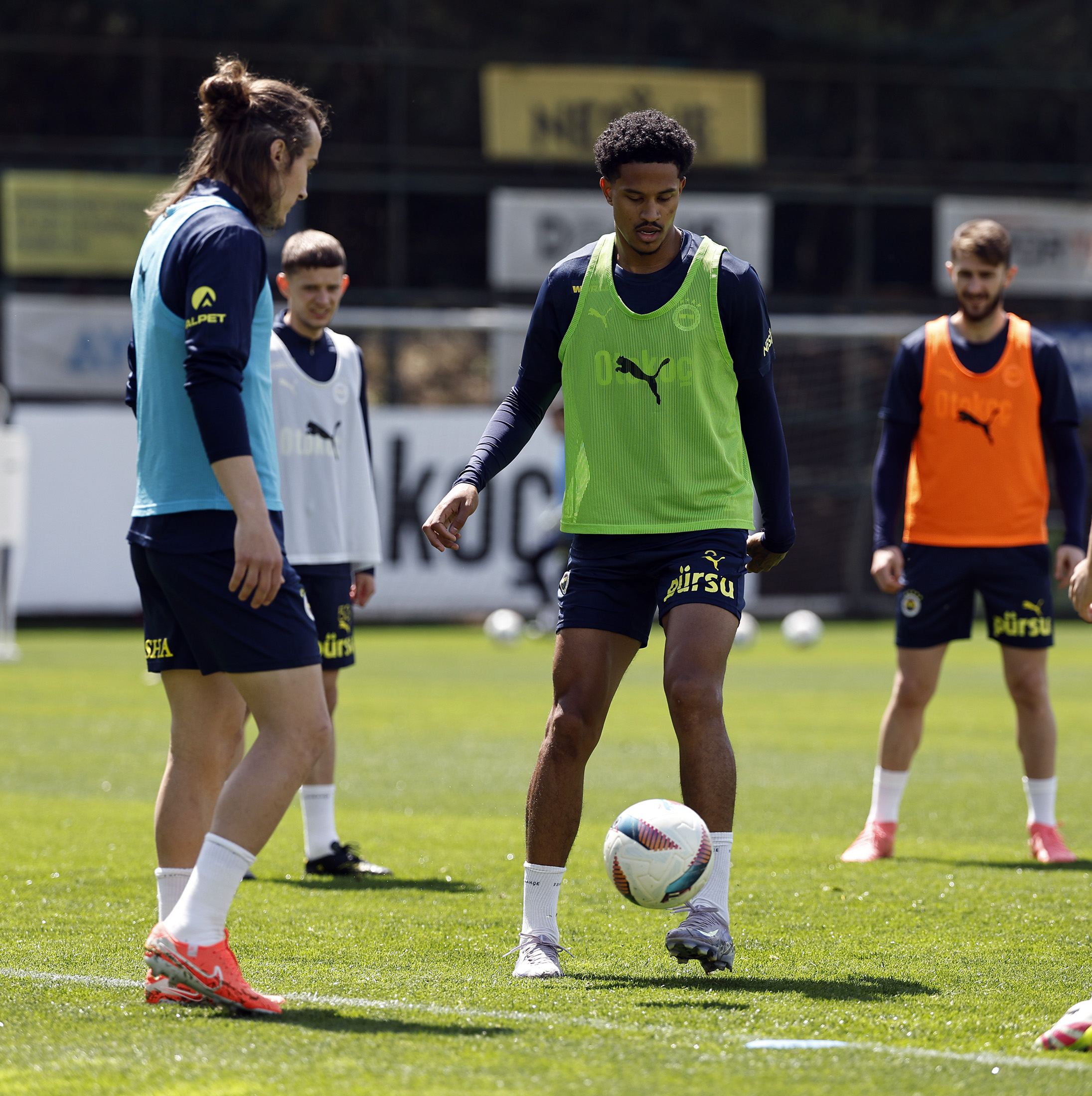 F E N E R B A H C E E Y U P S P O R M A C I N I N H A Z I R L I K L A R 710534 210261