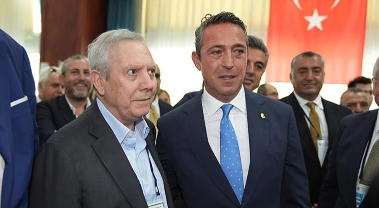 Fenerabahçe'de Aziz Yıldırım'ın Adaylık Kararı Belli Oldu