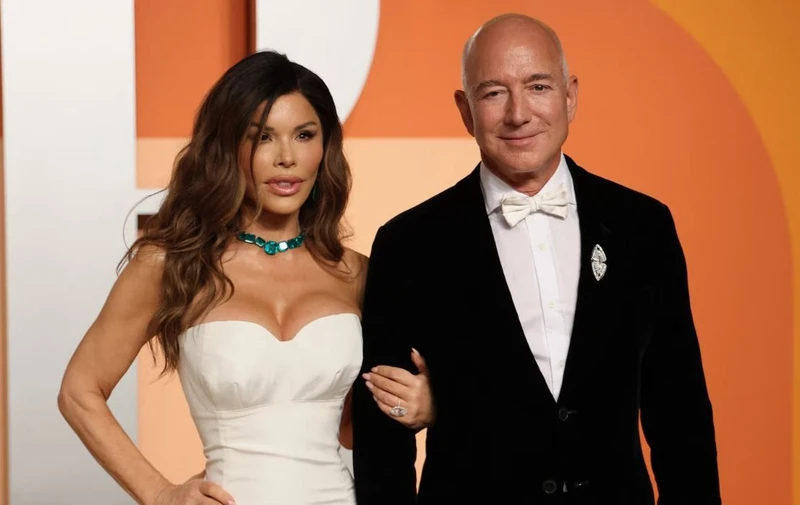04Eff Bezos Ve Gazeteci Lauren Sanchez