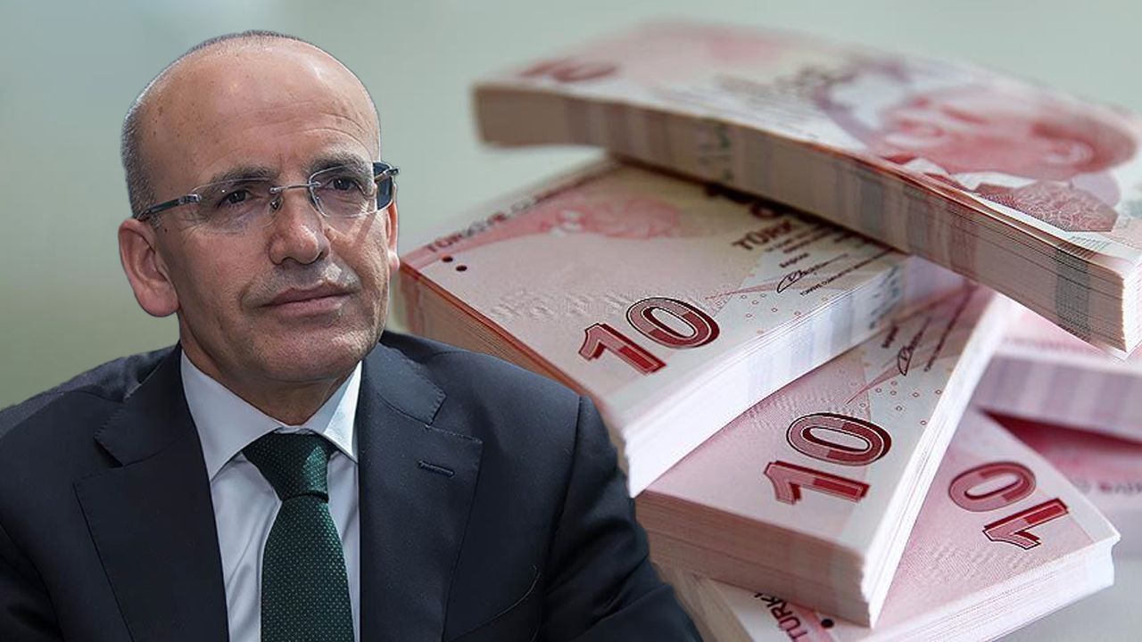 Milyonlarca Emekli ve Memuru İlgilendiren Açıklama! Bakan Şimşek Duyurdu: 'Maaşlar En Az Enflasyon Kadar Artacak'