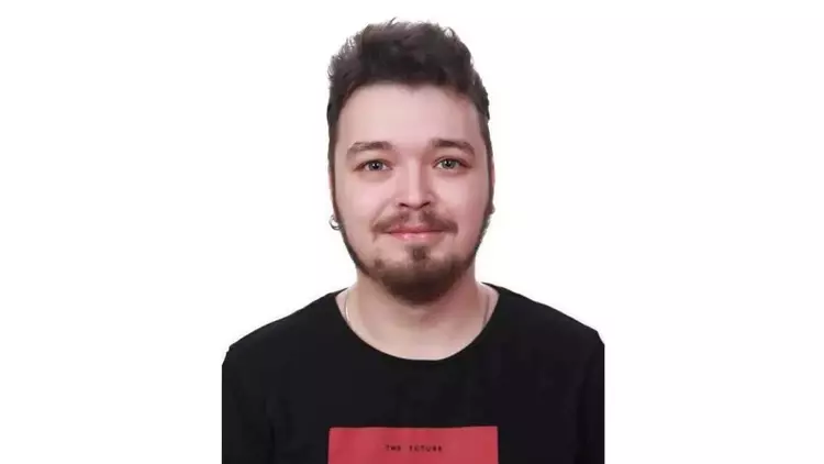 Doktor Evinde Ölü Bulund