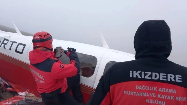 00444Uçsk