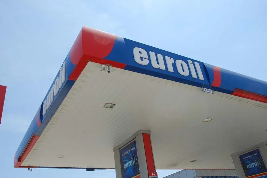 01Euroil