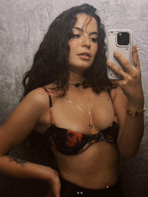 02Aslı Bekiroğlu