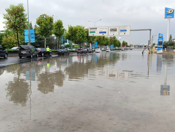 Araçlar Mahsur Kaldi