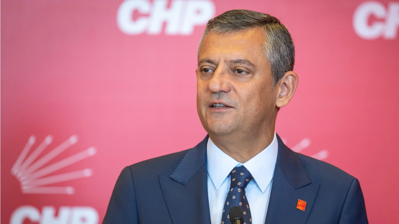 Özgür Özel’den Dünya Madenciler Günü Mesajı