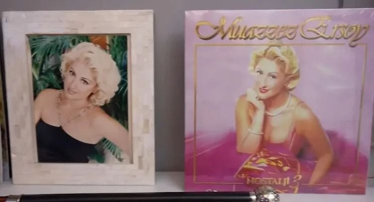 011İşte Usta Sanatçinin Hayran Birakan Evi̇!