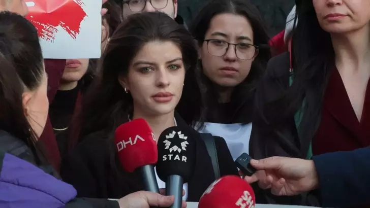 69529D3A8A4D404Fb45Cbf4F