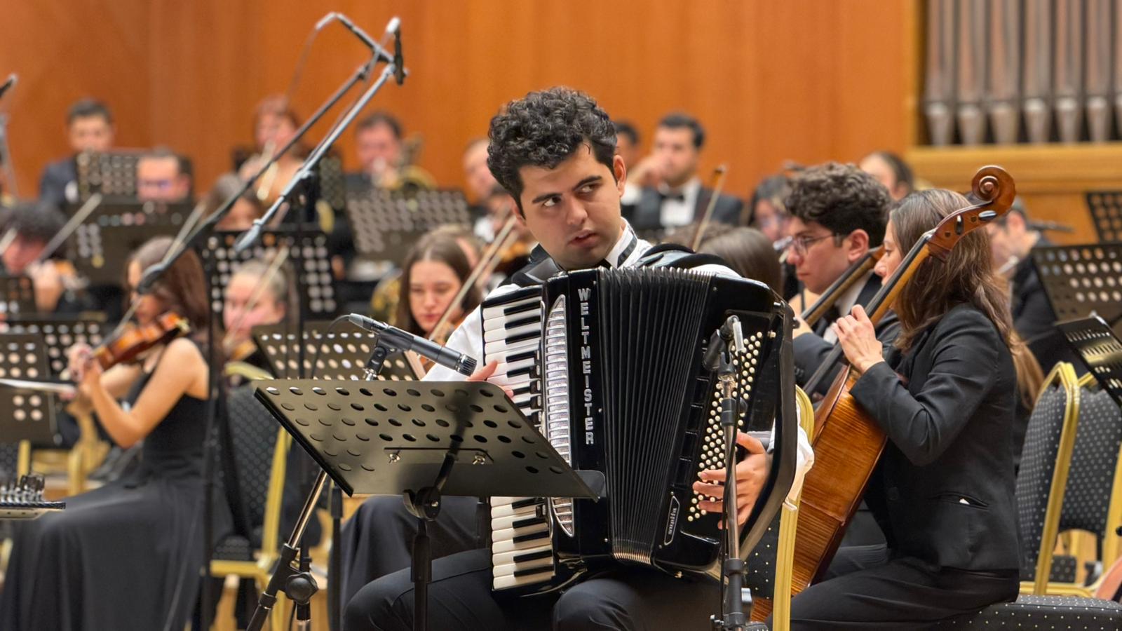 A K O R D I Y O N C A L A N O T I Z M L I C A G R I H A N A D U N Y A 1046812 310631