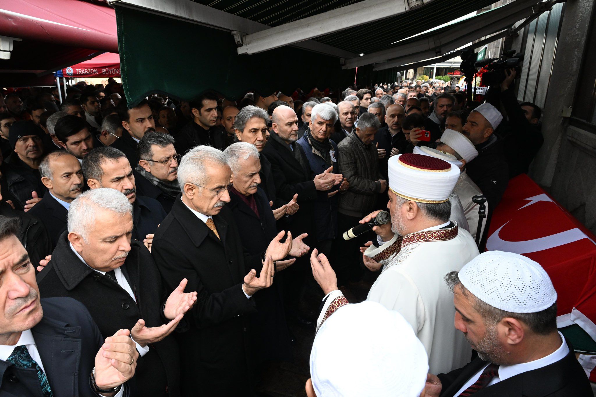 A K P A R T I L I K O S E O G L U’ N U N A C I G U N U 1079574 320405