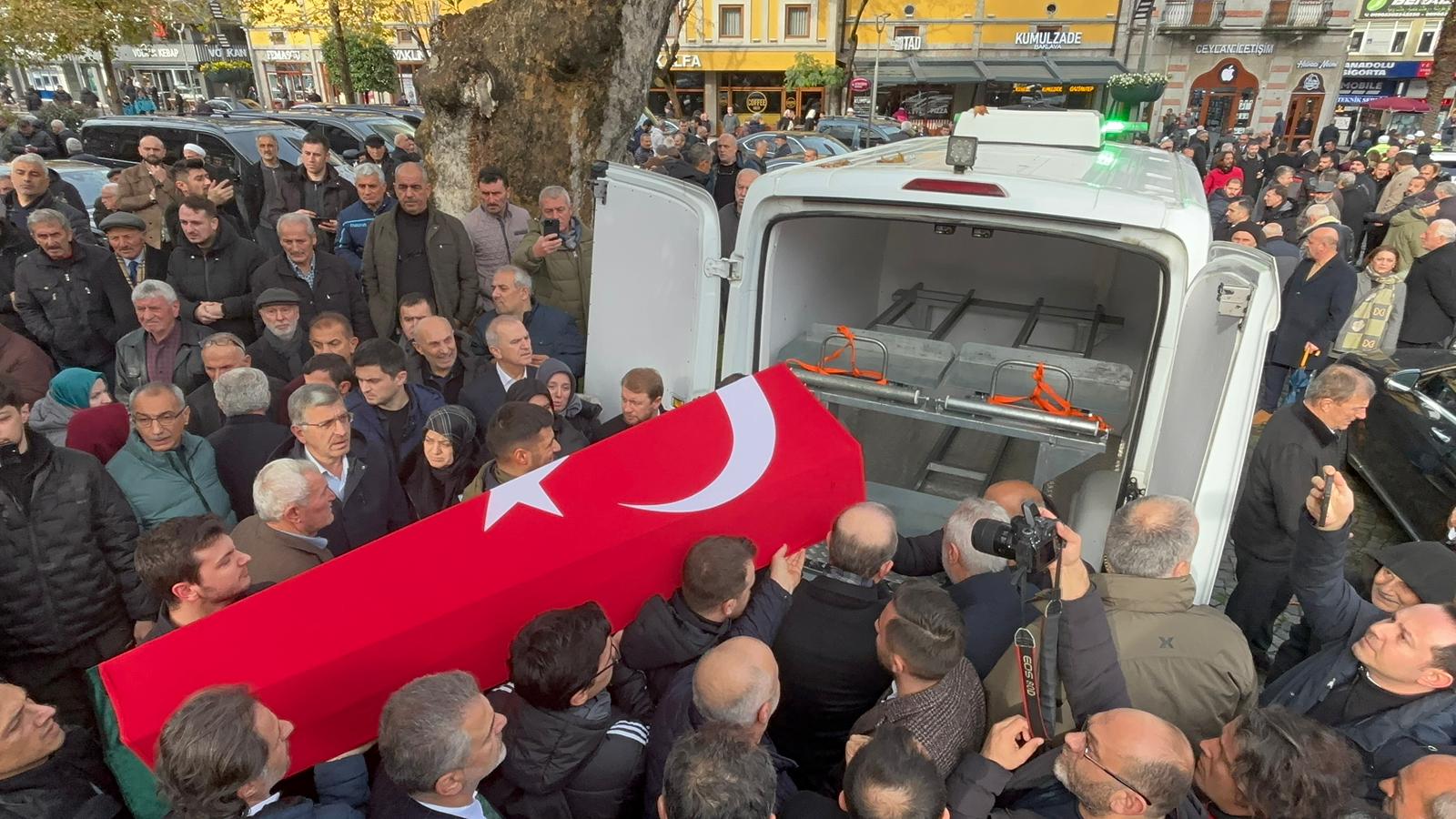 A K P A R T I L I K O S E O G L U’ N U N A C I G U N U 1079578 320405