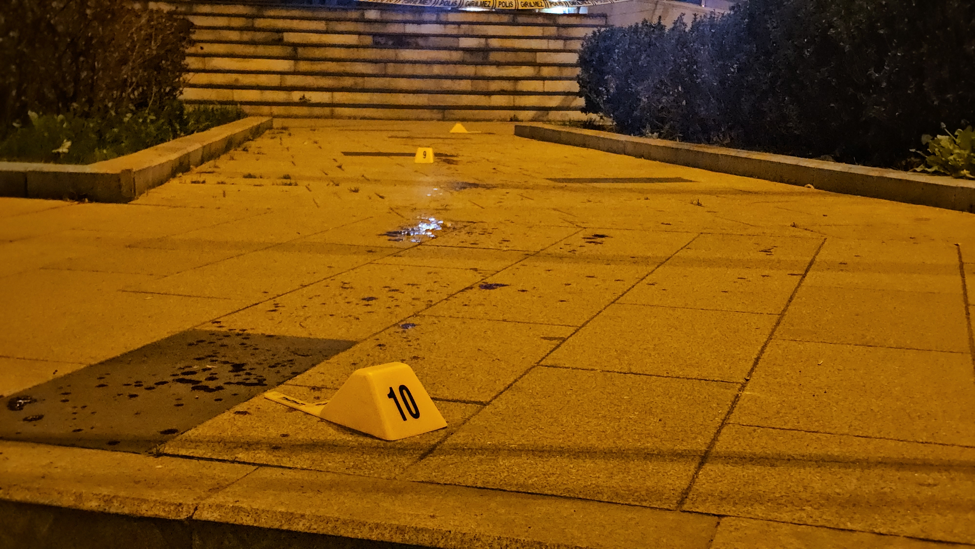 A K R A B A S I N I B I C A K L A O L D U R D U 1069980 317503