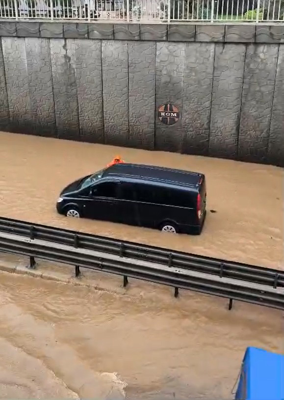 A L A N Y A D A S A G A N A K S O N R A S I A L T G E C I T T E M A 1052468 312281