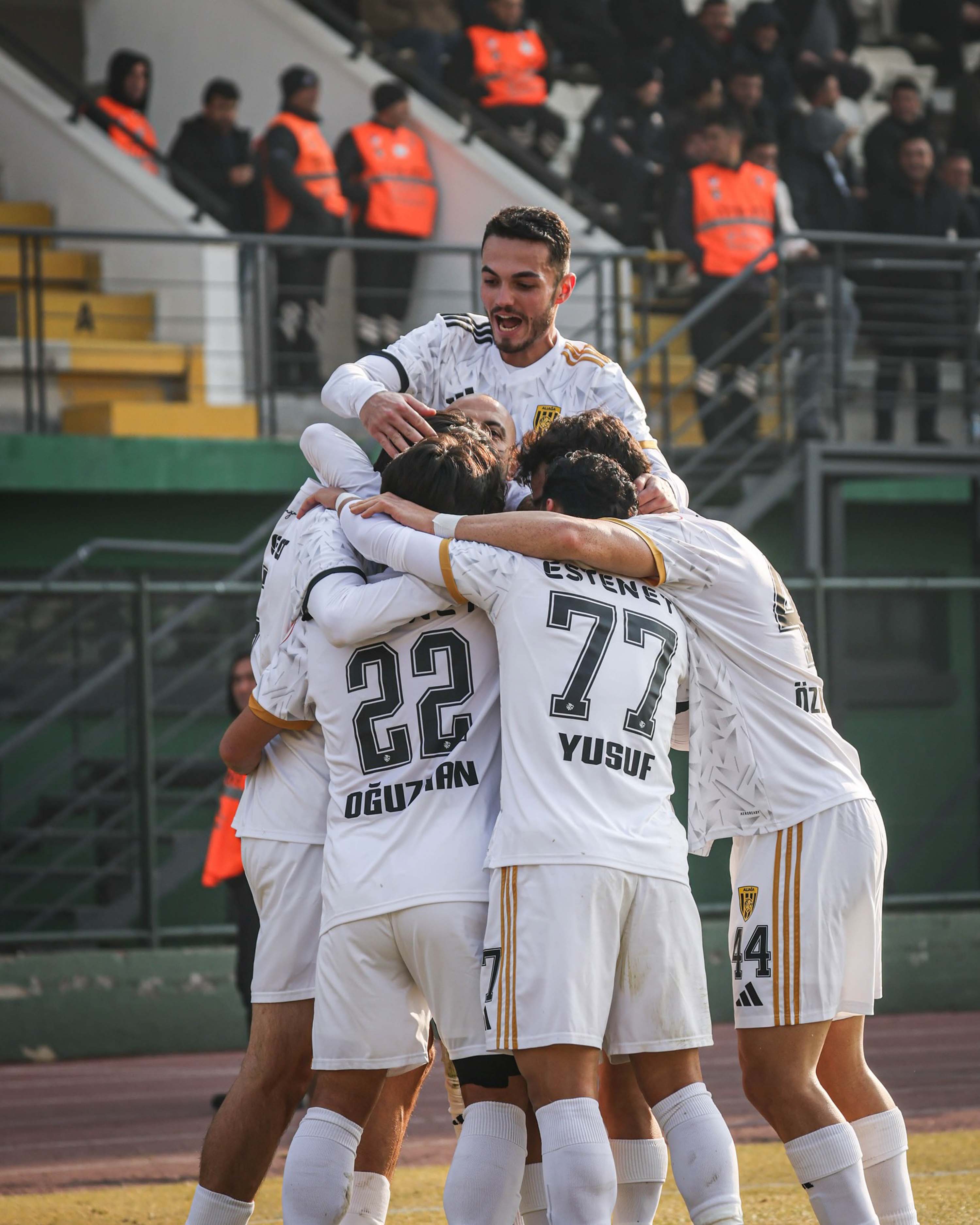 A L I A G A F K K U P A Y A 1 P U A N L A B A S L A D I 1079116 320260