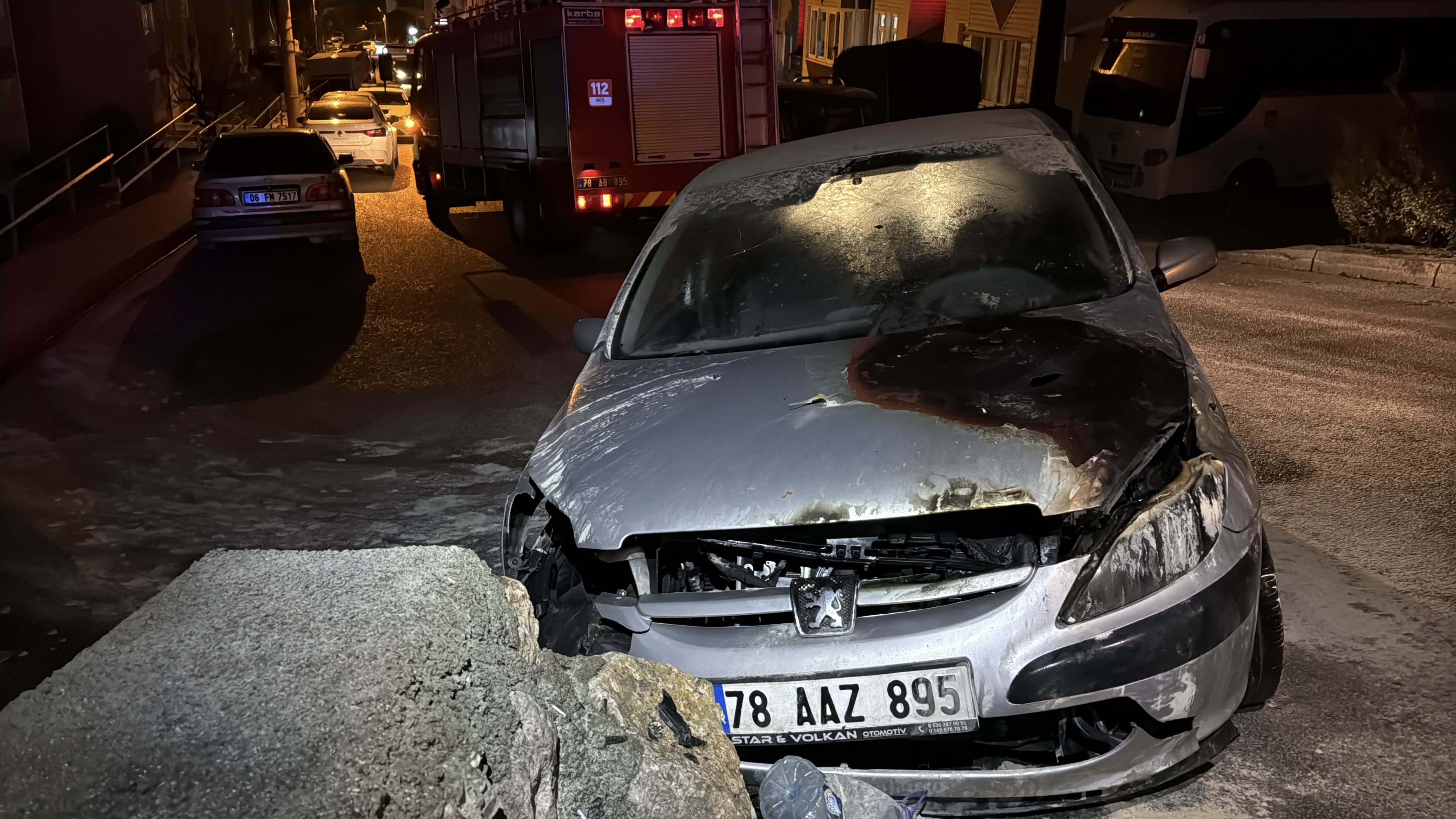 A L K O L L U S U R U C U N U N D U V A R A C A R P T I G I O T O M O B 1064988 316011