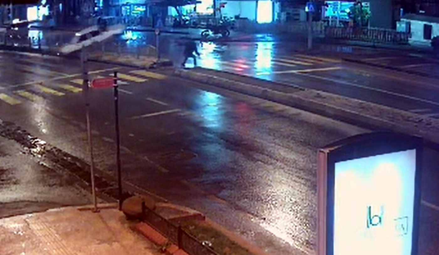 A L K O L L U V E E H L I Y E T S I Z S U R U C U N U N O T O M O B I L 1053766 312669-1