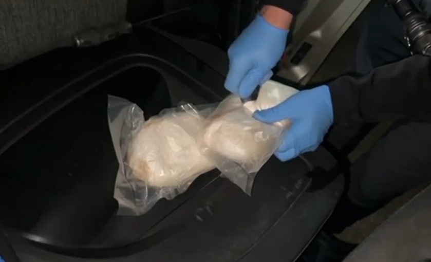 A R A C I N K A P I L A R I N A G I Z L E N M I S K O K A I N I P A K 1052692 312337