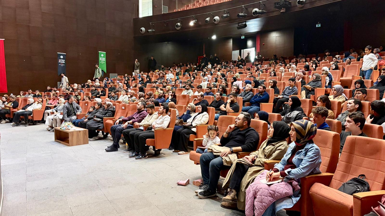 A R N A V U T K O Y K I T A P F U A R I K A P I L A R I N I A C T I 1051678 312067