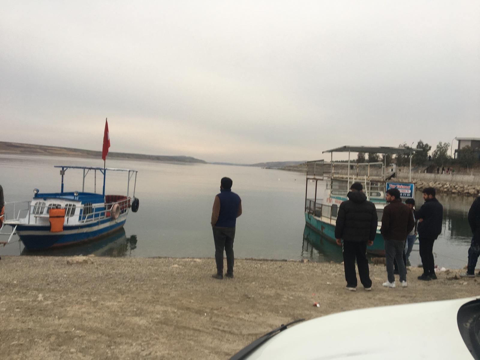 B A R A J G O L U N D E T E K N E N I N A L A B O R A O L M A S I S O 1074596 318844