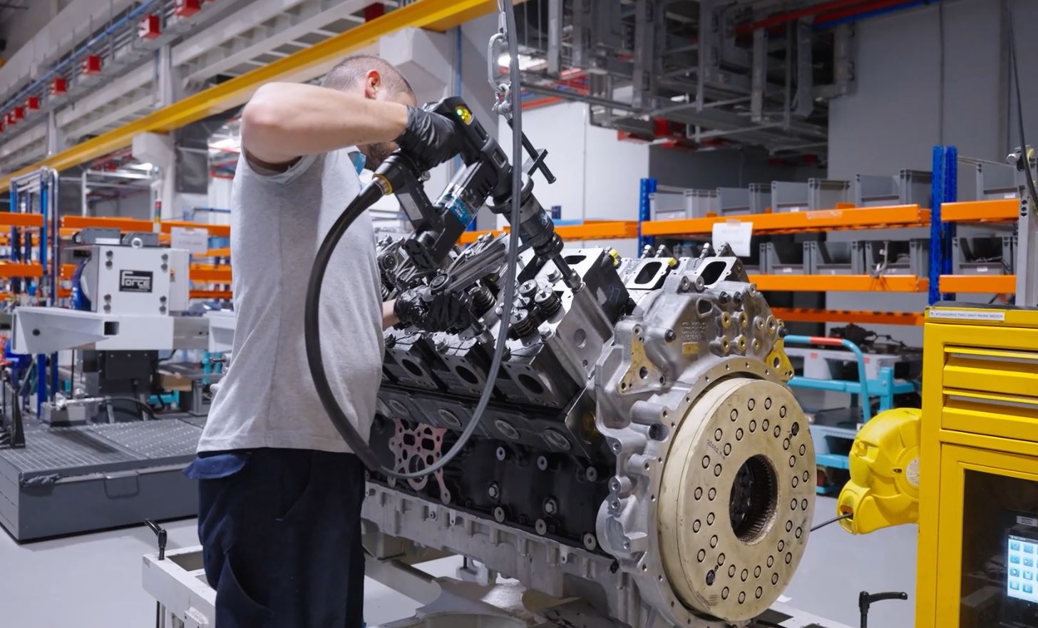 B A T U M O T O R U N U N F A B R I K A K A B U L T E S T L E R I T A 1090839 323838