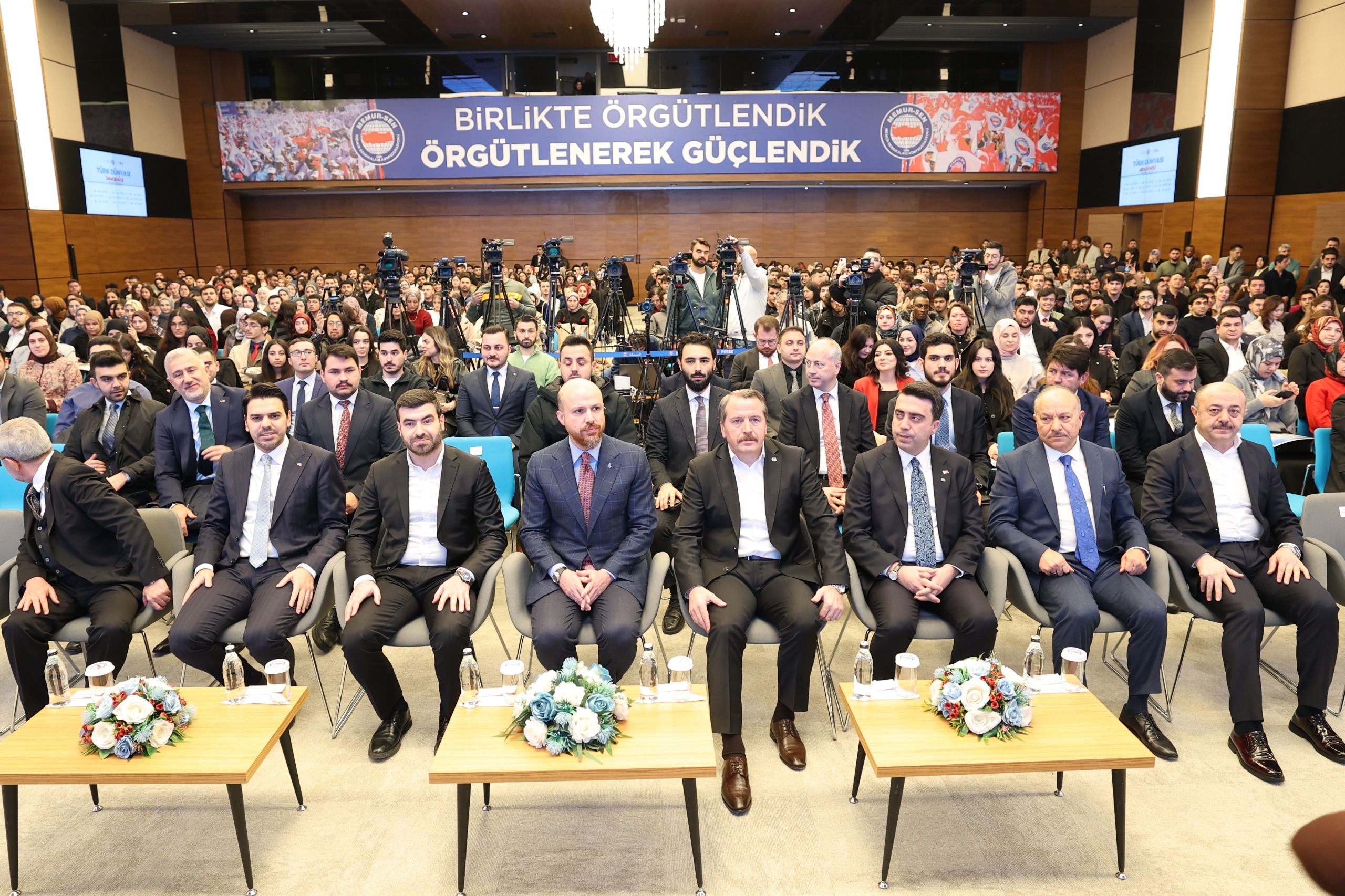 B I L A L E R D O G A N Y E R L I V E M I L L I Y E N I B I R 1079495 320367