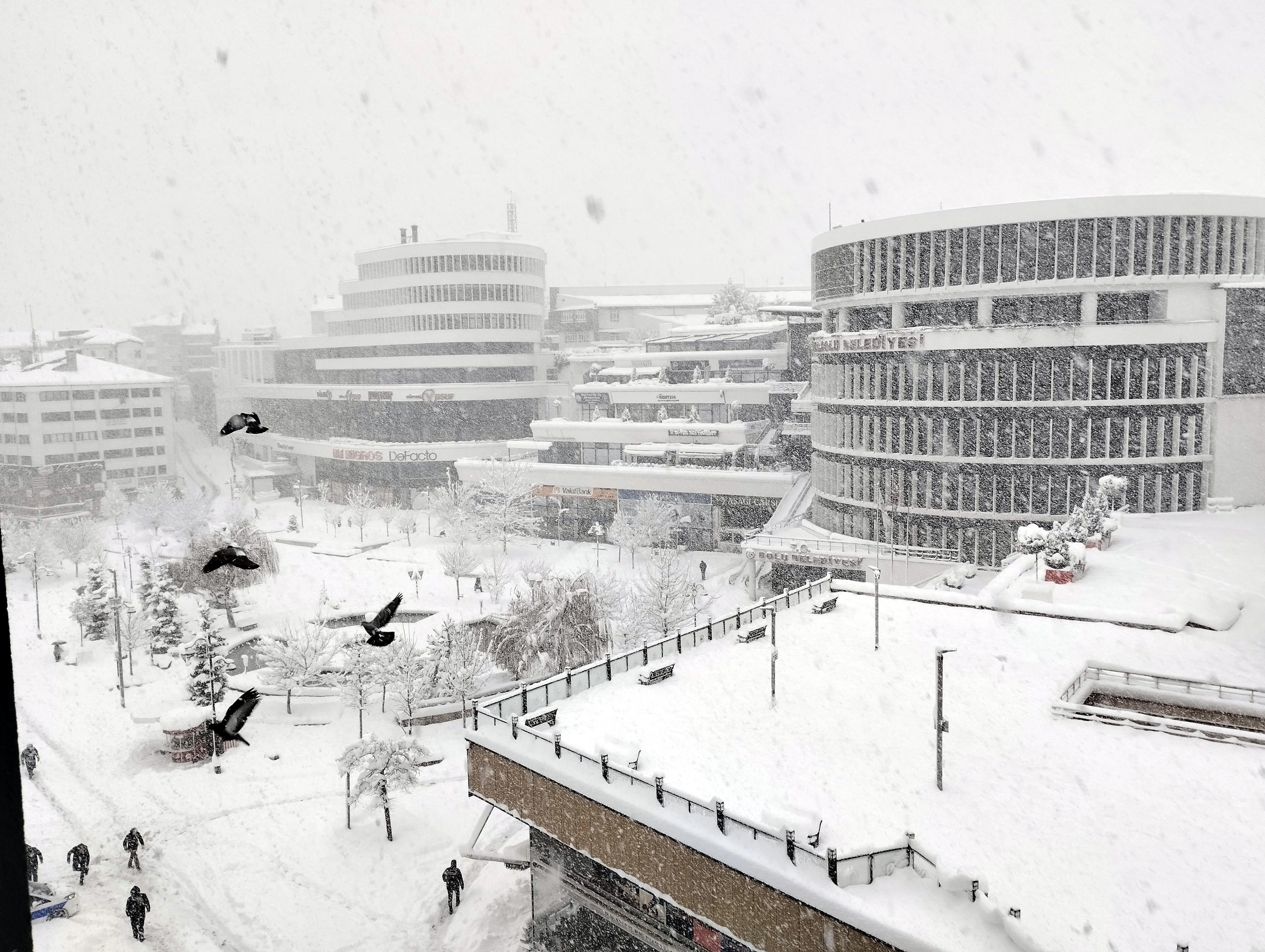 B O L U D A K A R K A L I N L I G I Y A R I M M E T R E Y E U L A S 1085349 322140