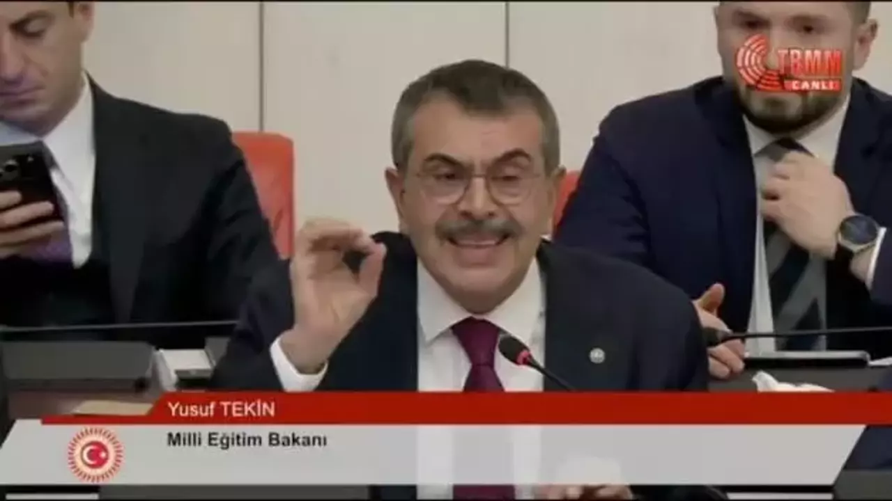 Bakan Yusuf Tekin'den CHP'ye yanıt!