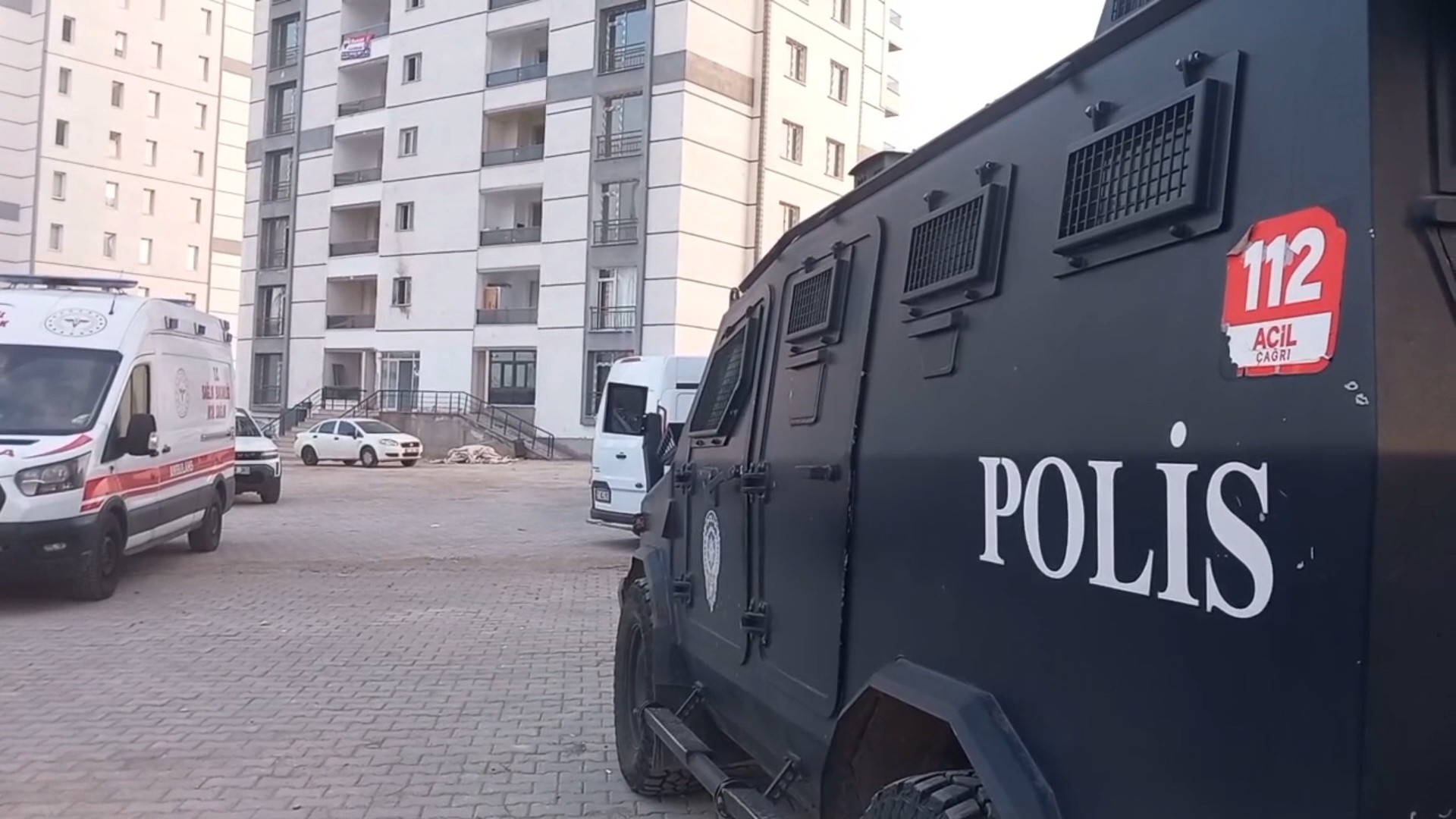 C O P P O S E T I N D E C E S E D I B U L U N A N S U M E Y Y E’ N I N 1080073 320733