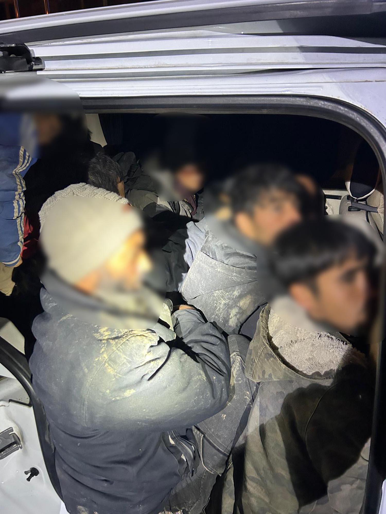 D U R D U R U L A N H A F I F T I C A R I A R A C T A N 12 K A C A K 1063056 315419