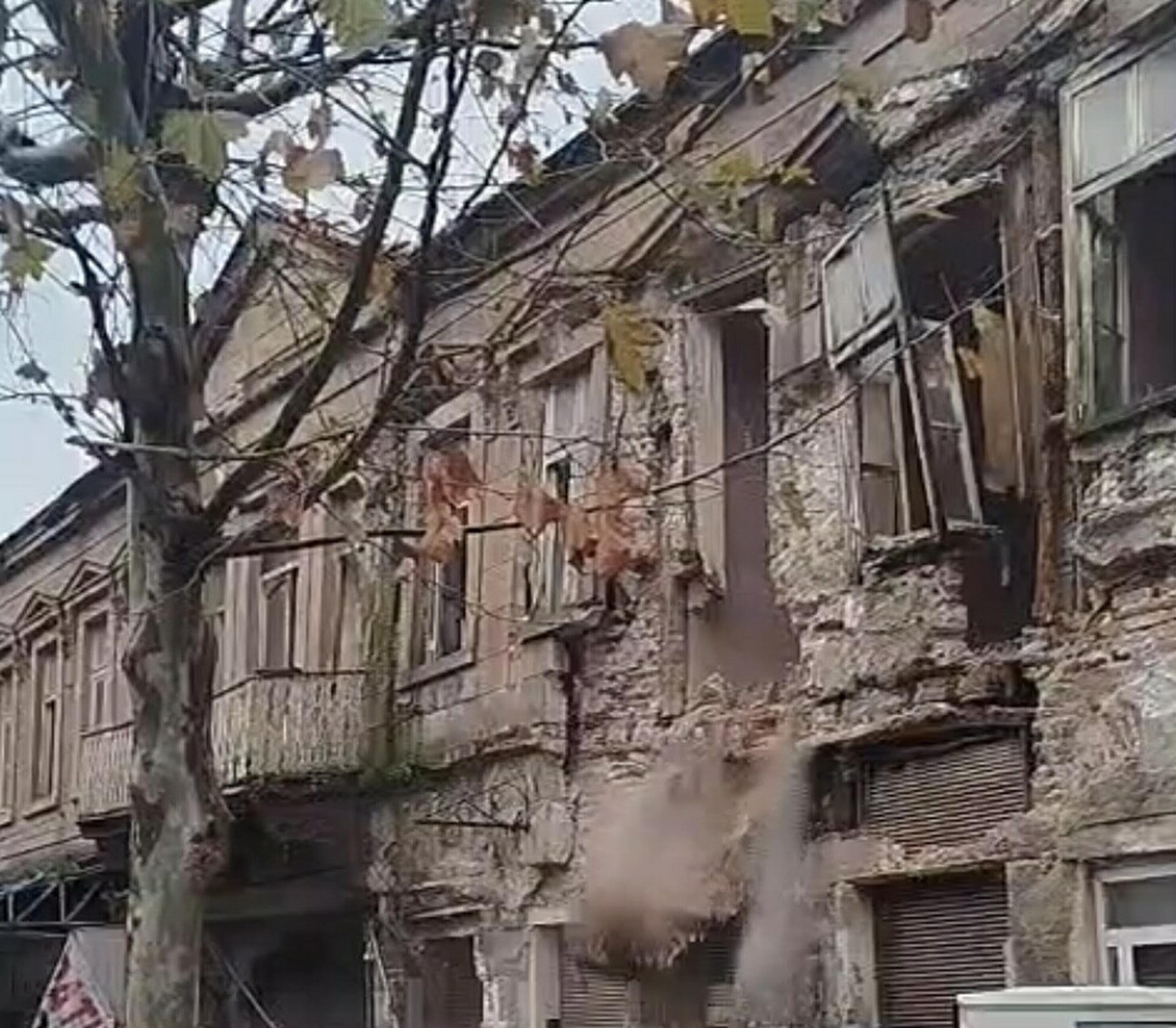 E D R E M I T’ T E T A R I H I H A N D A N P A R C A L A R I K O P T U 1080090 320569